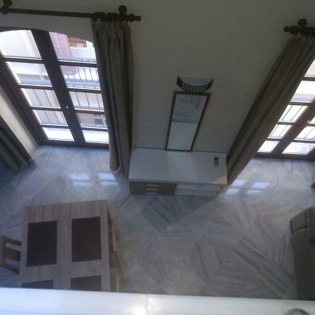 Apartamentos Edificio Vicente Малага Экстерьер фото