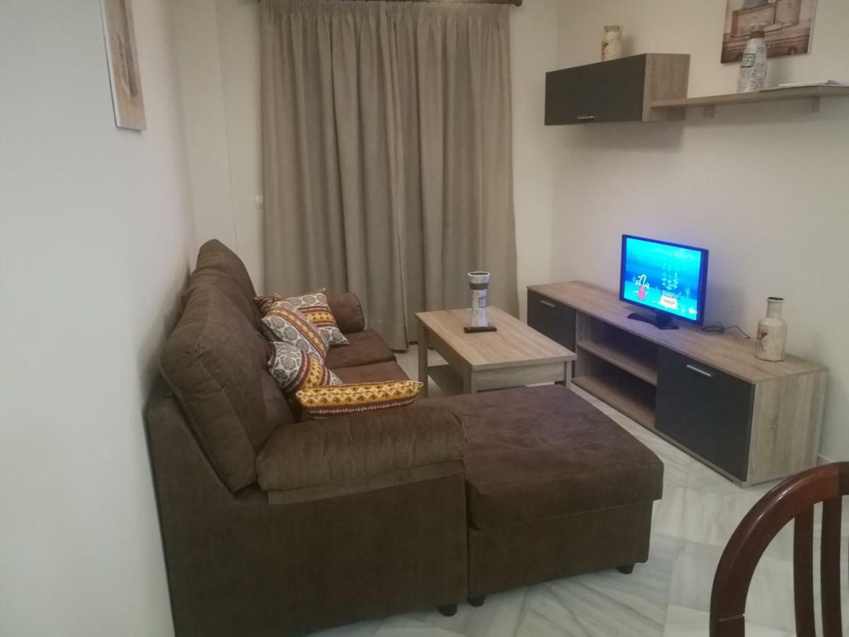 Apartamentos Edificio Vicente Малага Экстерьер фото