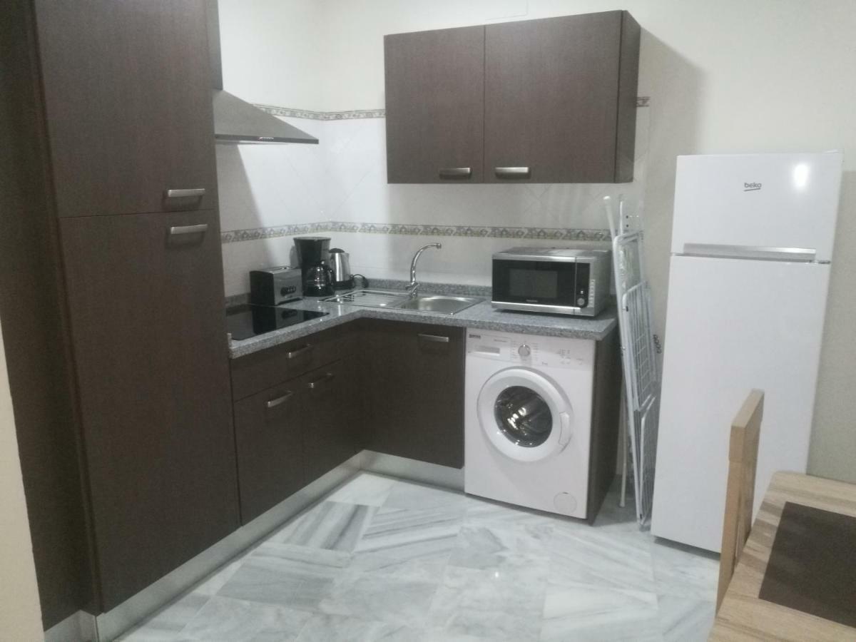Apartamentos Edificio Vicente Малага Экстерьер фото