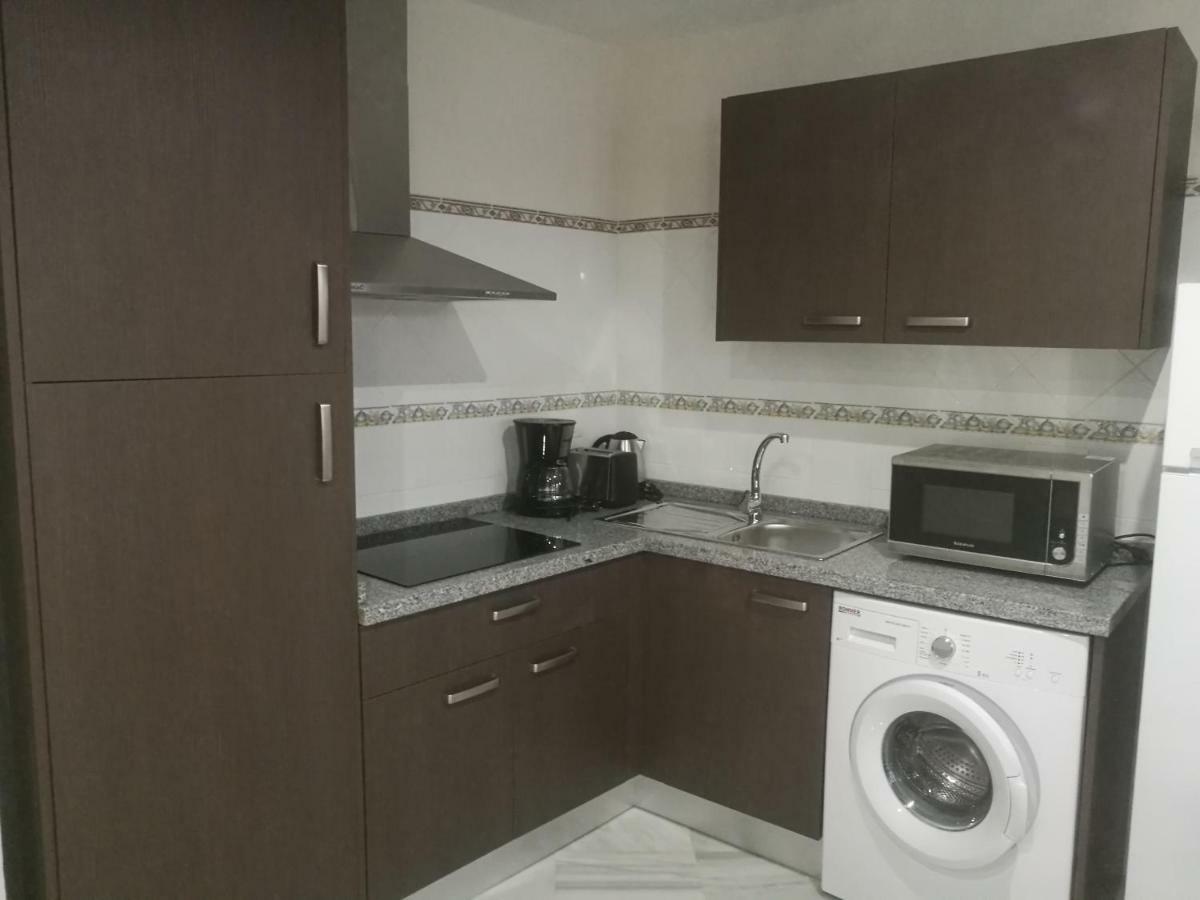 Apartamentos Edificio Vicente Малага Экстерьер фото